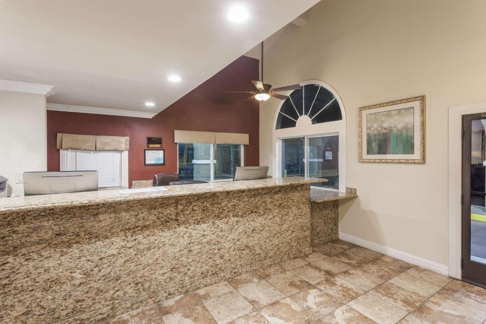 Travelodge by Wyndham Hemet CA Travelodge by Wyndham Hemet CA